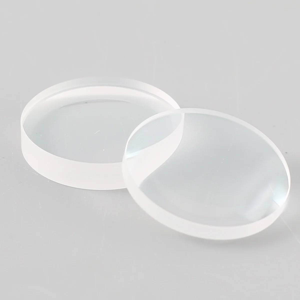 Lentilles et optiques laser
